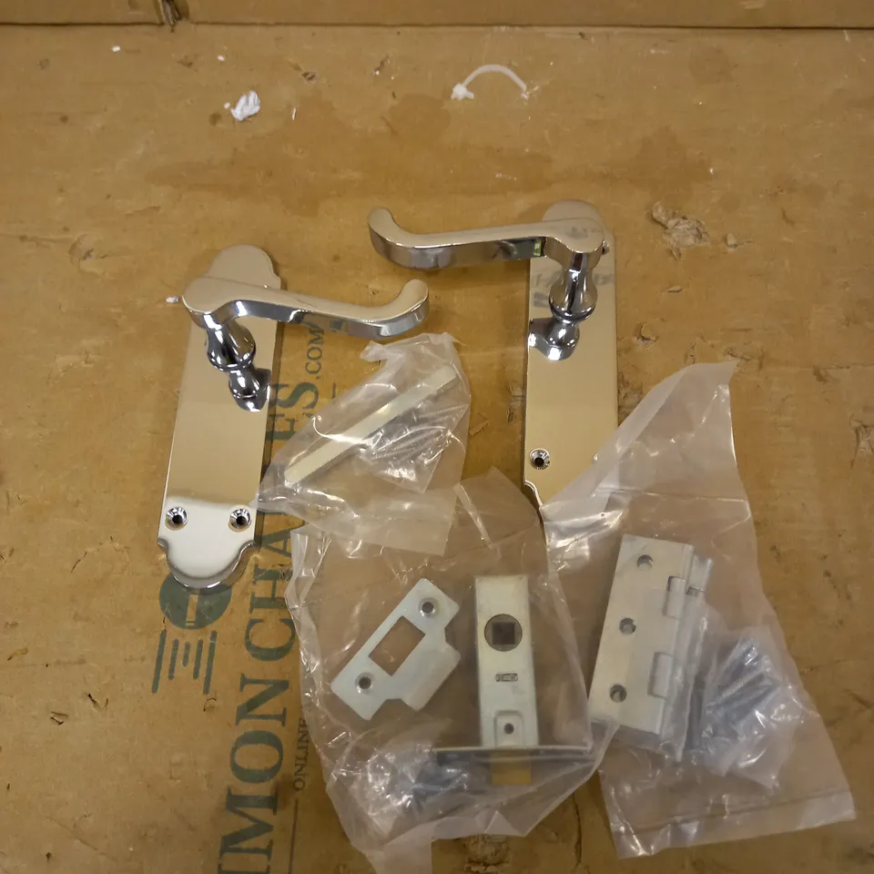IRONZONE DOOR HANDLES LEVER LATCH ON BACKPLATE