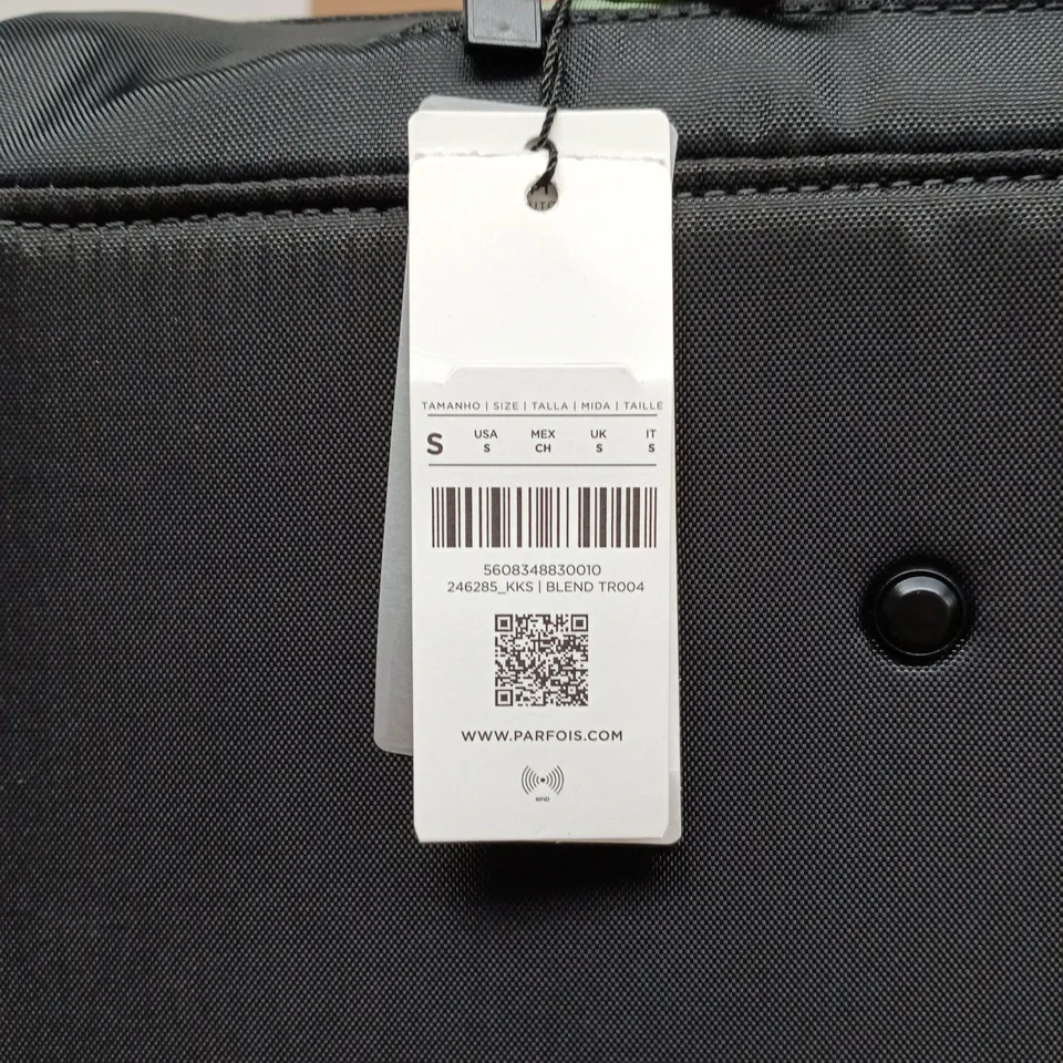 PARFOIS SMALL SUITCASE ON WHEELS
