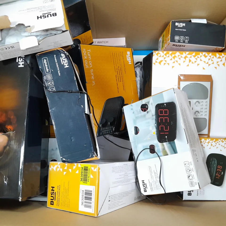 BOX OF APPROXIMATELY 15 ASSORTED ITEMS TO INCLUDE - BUSH PORTABLE CD PLAYER , ALARM CLOCK RADIO , DAB+ BLACK RADIO ECT