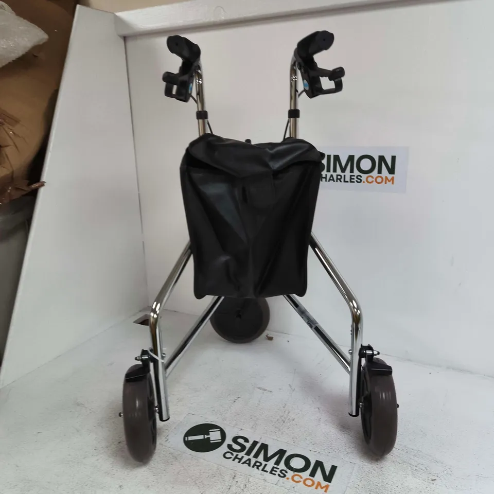 ROLLATOR WALKER WITH BLACK BAG – 3-WHEEL CHROME FRAME