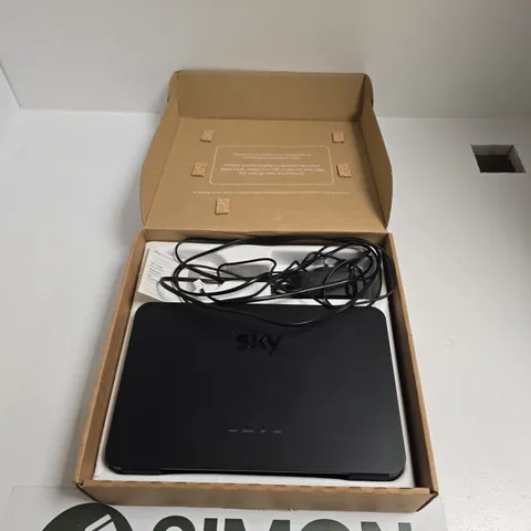 SKY BROADBAND ROUTER (SKY HUB) – BOXED
