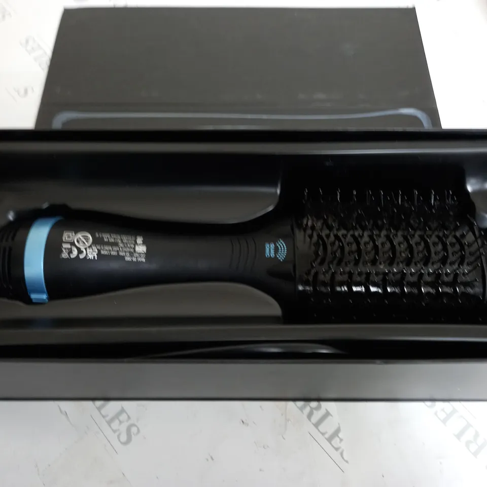 BOXED REVAMP PROGLOSS PERFECT BLOW DRY HAIRBRUSH RRP £60