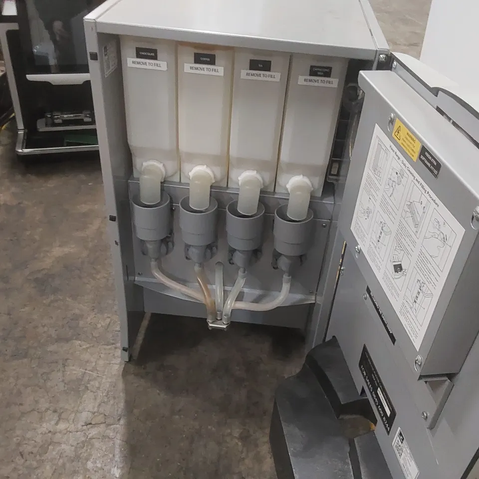 ADESSO COMMERCIAL COFFEE VENDING MACHINE