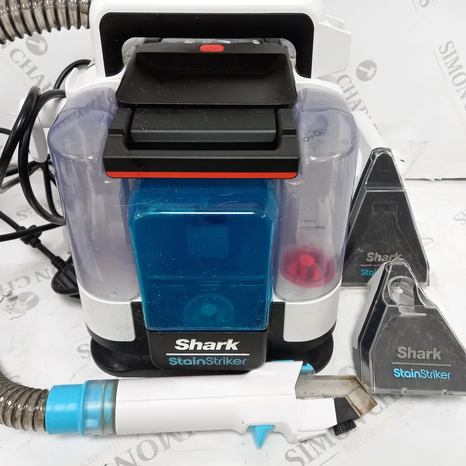 BOXED SHARK STAIN STRIKER PET SPOT CLEANER PX200UKT