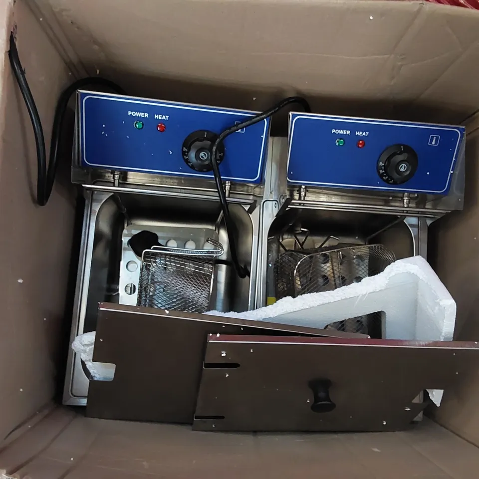 PALLET OF ASSORTED CONSUMER GOODS AND FURNITURE PRODUCTS TO INCLUDE; COMMERCIAL FRYER, FOOD DEHYDRATOR, CLOTHES RAIL, LARGE RUG, KID'S PLAY POOL ECT.