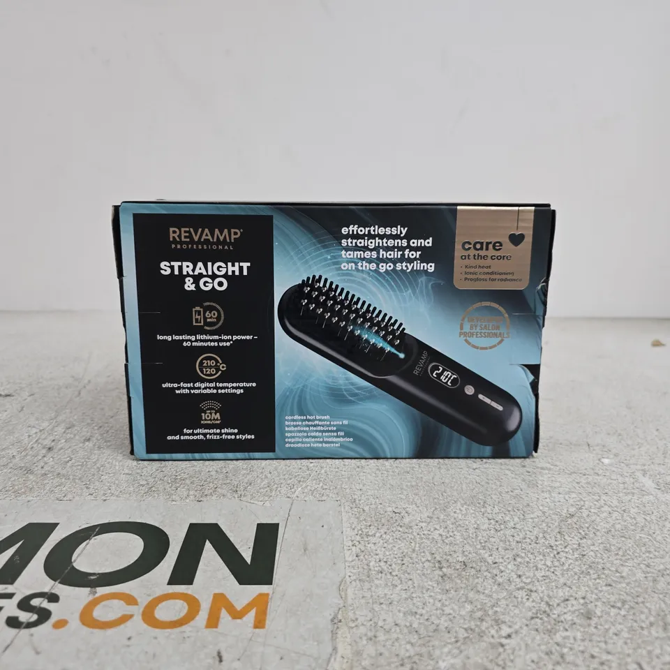 REVAMP STRAIGHT AND GO CORDLESS HOT BRUSH
