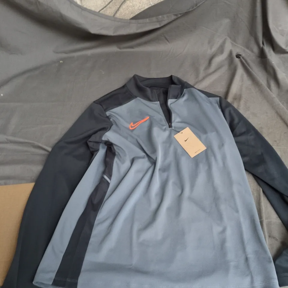 NIKE HALF-ZIP TRACK JACKET – GREY/BLACK WITH ORANGE SWOOSH