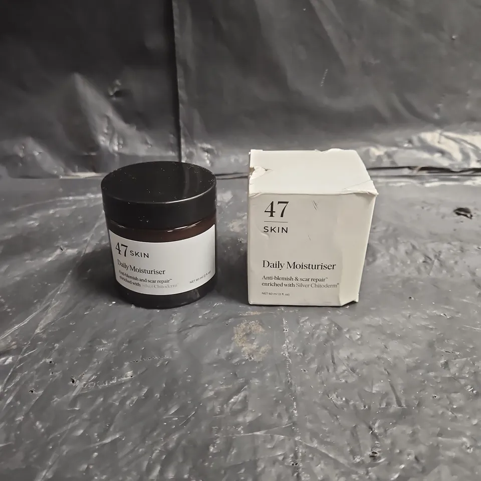 47 SKIN DAILY MOISTURISER ANTI-BLEMISH & SCAR REPAIR WITH SILVER CHITODERM - 60ML, BOXED