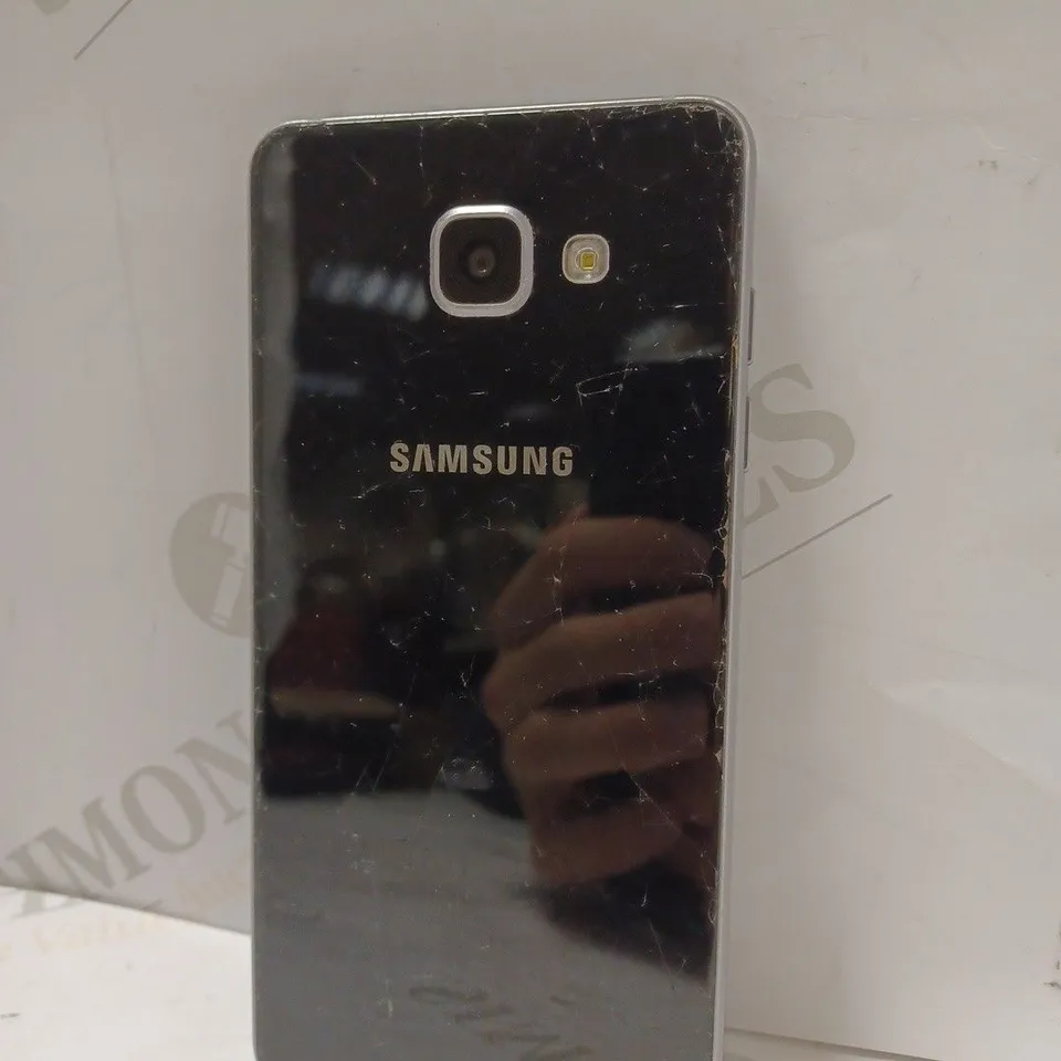 SAMSUNG GALAXY A5
