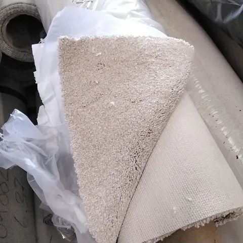 ROLL OF QUALITY PIONEER TRUSTING CARPET // APPROX SIZE: 4 X 3m