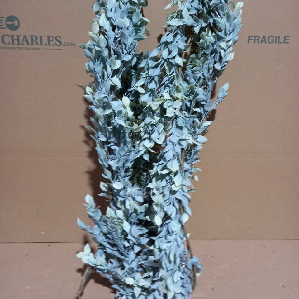 FOLIAGE 9FT GARLAND  RRP £39.99