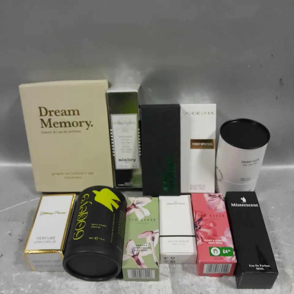 APPROXIMATELY 10 ASSORTED FRAGRANCE PRODUCTS TO INCLUDE TED BAKER, YODEYMA, DREAM MEMORY ETC 