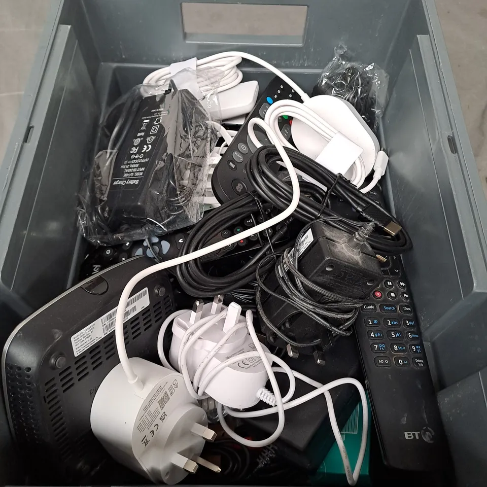 APPROXIMATELY 15 ASSORTED ELECTRICAL PRODUCTS TO INCLUDE REPLACEMENT REMOTES, NETWORK CABLES, POWER SUPPLIES ETC 