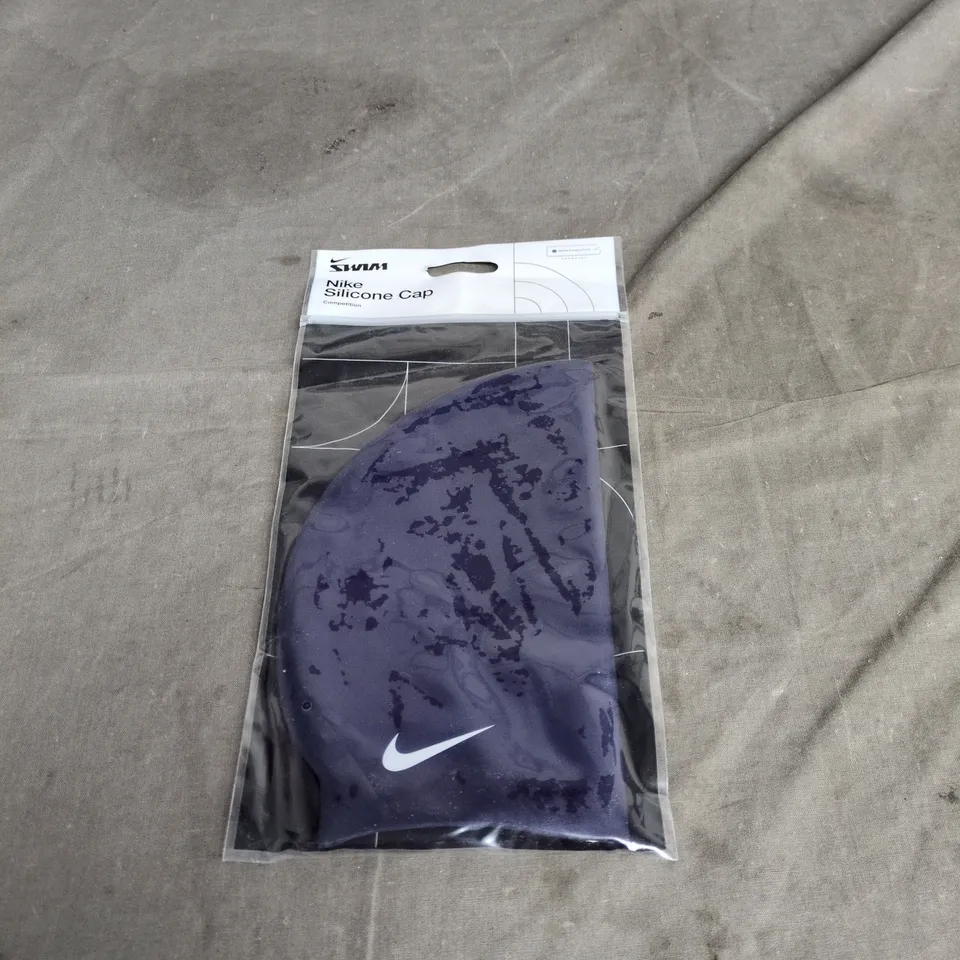 NIKE SILICONE CAP SWIM COMPETITION