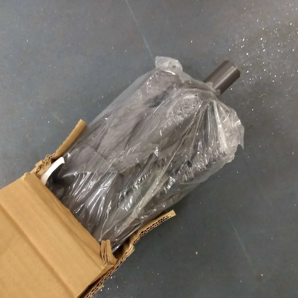 BOXED SCELTO GREY 6.7FT GARDEN PARASOL