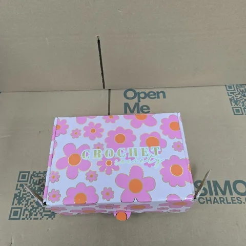 OFF THE HOOK CROCHET KIT – 6 DK YARN SKEINS IN PASTEL COLOURS (CHARMED DK)