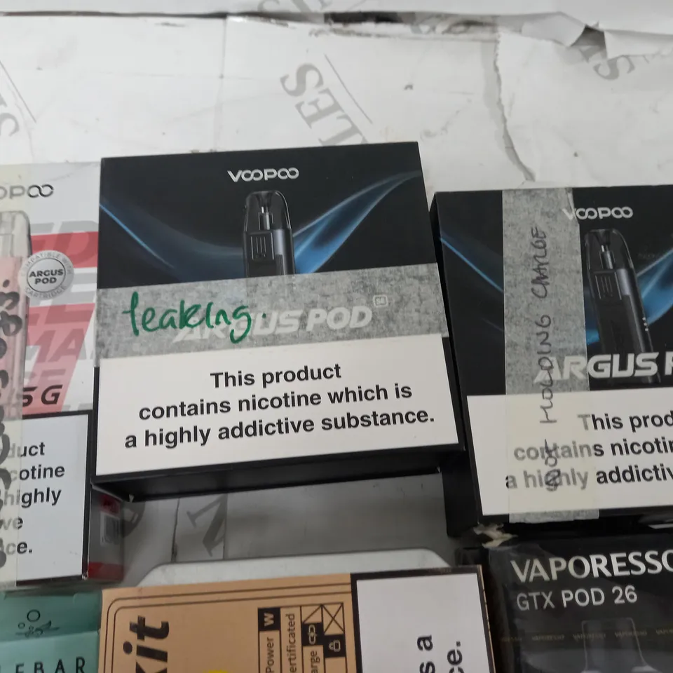 LOT OF ASSORTED VAPING ITEMS TO INCLUDE SMOK, ARGUS AND VOOPOO