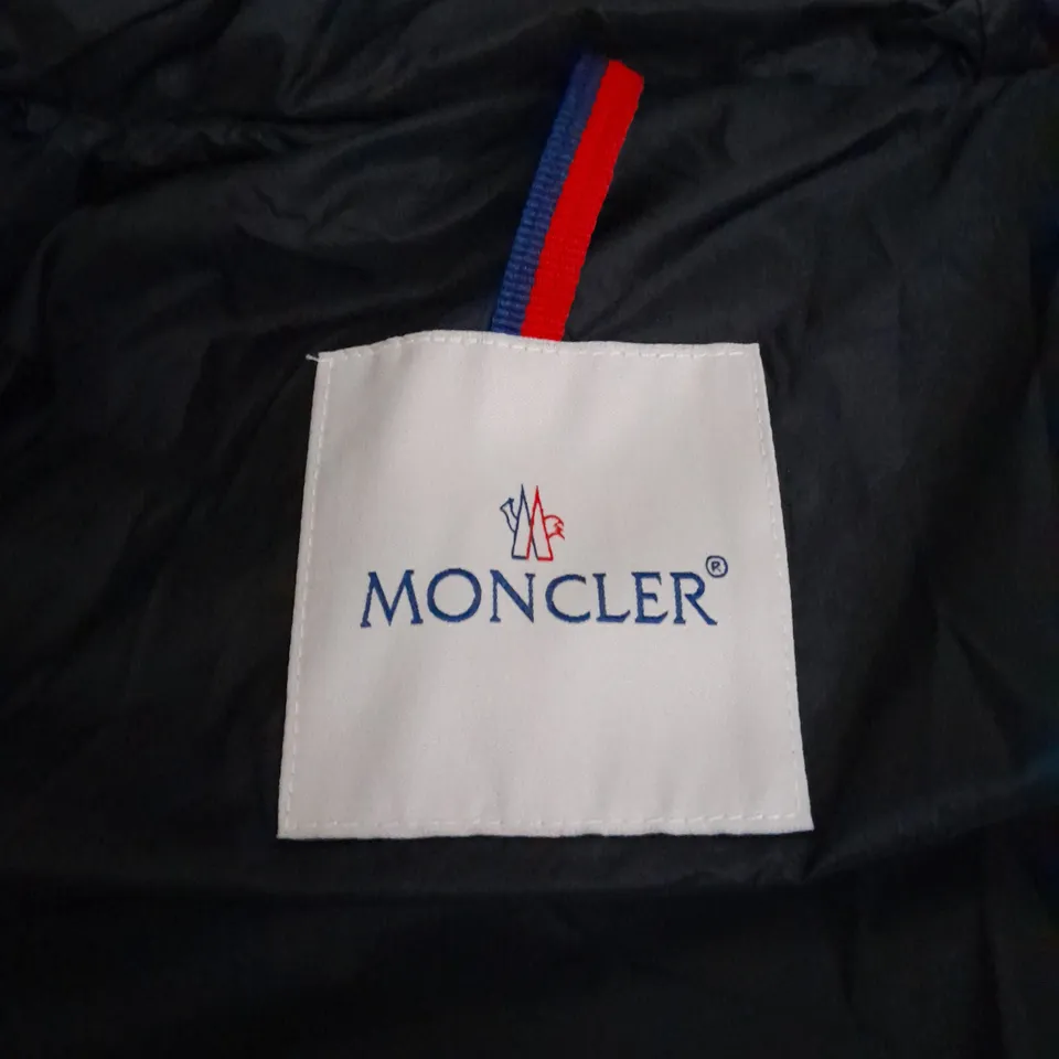 MONCLER MAT BLACK PADDED PUFFER JACKET WITH HOOD - SIZE 2