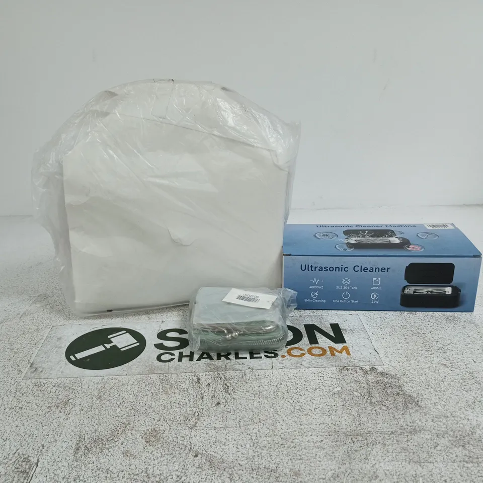 BOX OF APPROXIMATELY 20 ASSORTED ITEMS TO INCLUDE HANDBAG, ULTRASONIC CLEANER, PURSE ETC