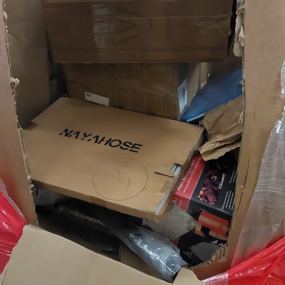 PALLET OF ASSORTED HOUSEHOLD ITEMS AND CONSUMER PRODUCTS. INCLUDES FIREPLACE ASH VACUUM, CABINET TROLLEY, RUG ETC