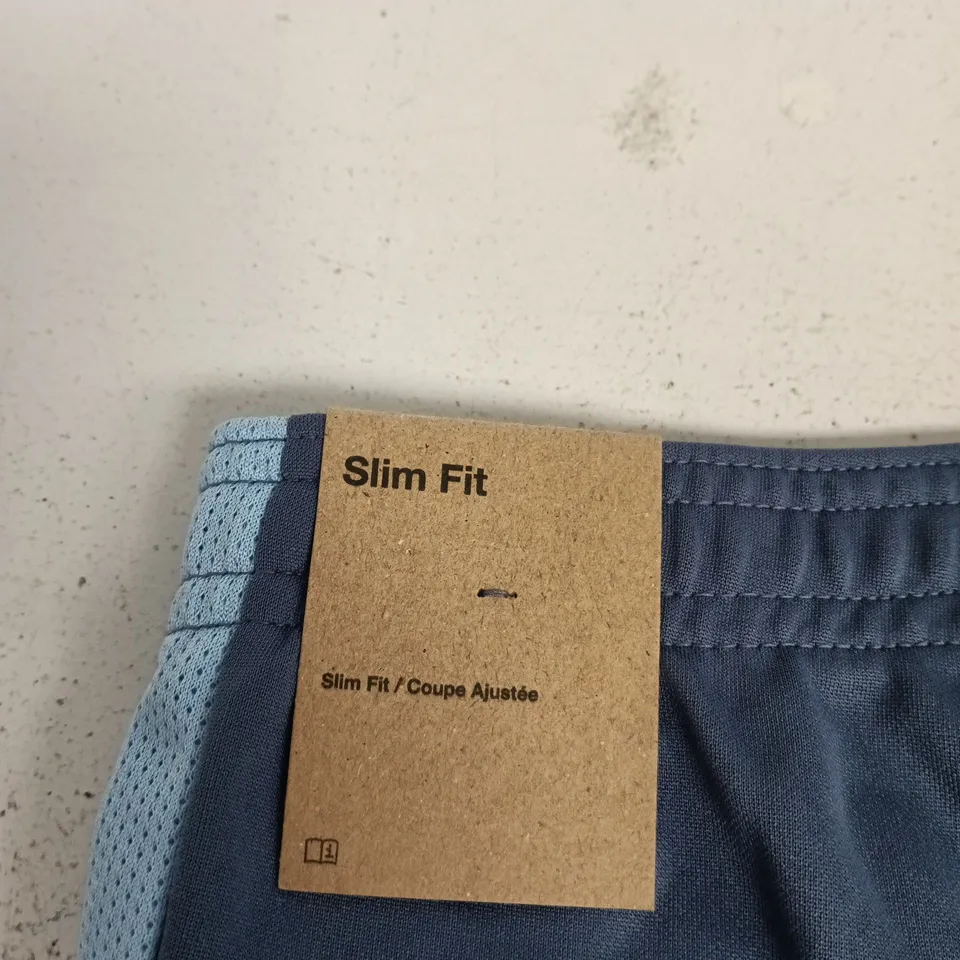 NIKE MEN'S SLIM FIT SPORTS SHORTS – NAVY WITH LIGHT BLUE SIDE PANELS, SIZE M