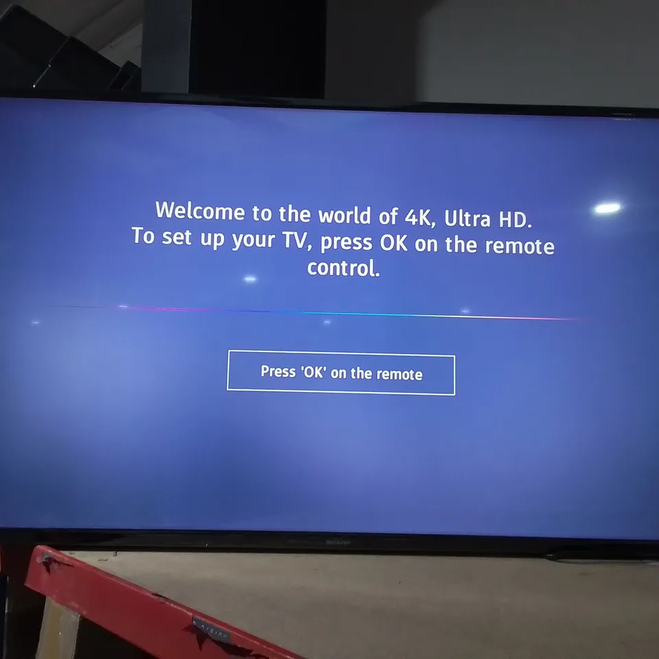 UNBOXED SHARP SMART TV 4K UHD 42" 4K ULTRA HD 42CJ2K