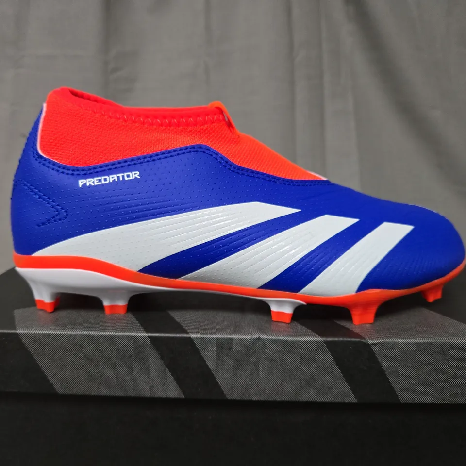 BOXED ADIDAS PREDATOR LEAGUE LL FG J BOOTS - UK 2