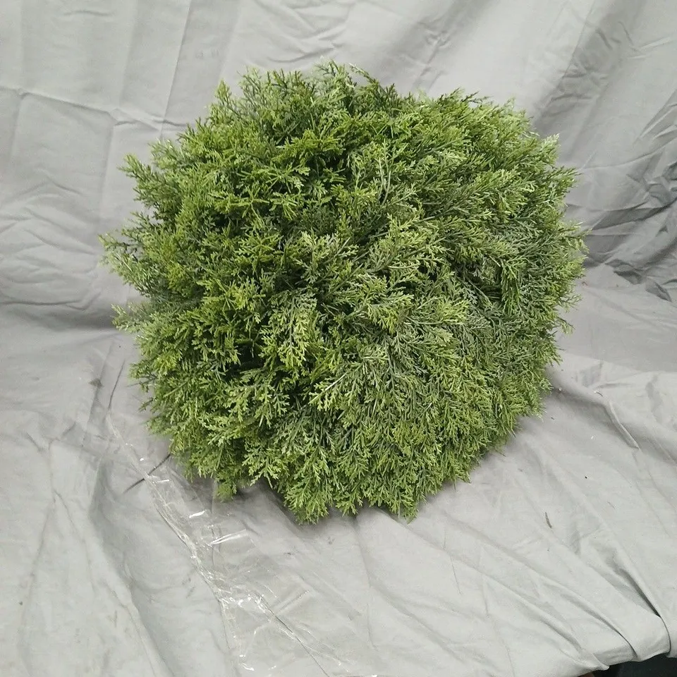 PRE-LIT CONIFER HANGING BALL – OUTDOOR CHRISTMAS DECORATION, GREEN