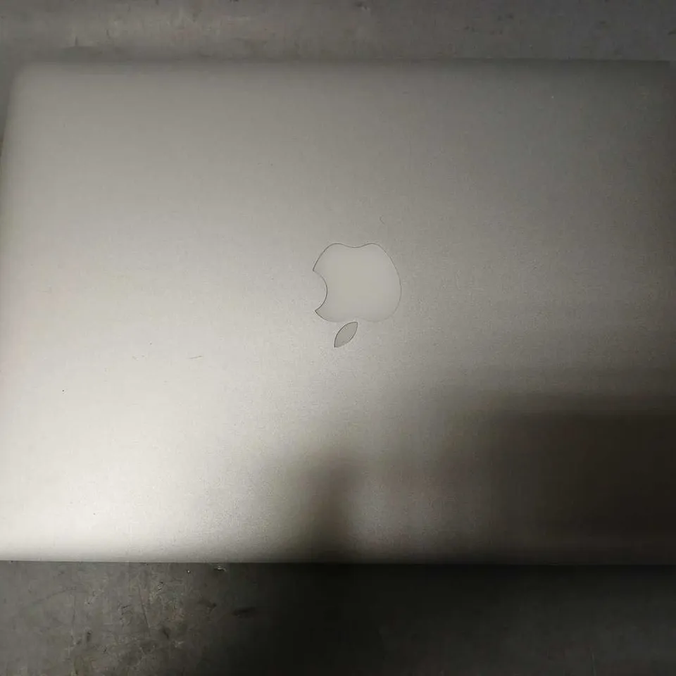 APPLE MACBOOK AIR A1466, 13.3''