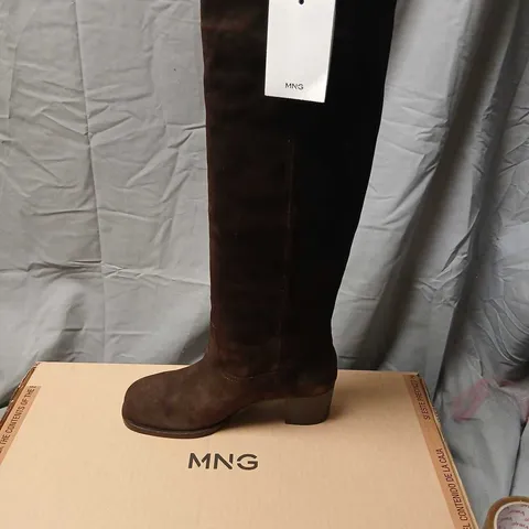 MNG BY MANGO WOMEN'S SUEDE KNEE-HIGH BOOTS – UK 6 (EU 39)