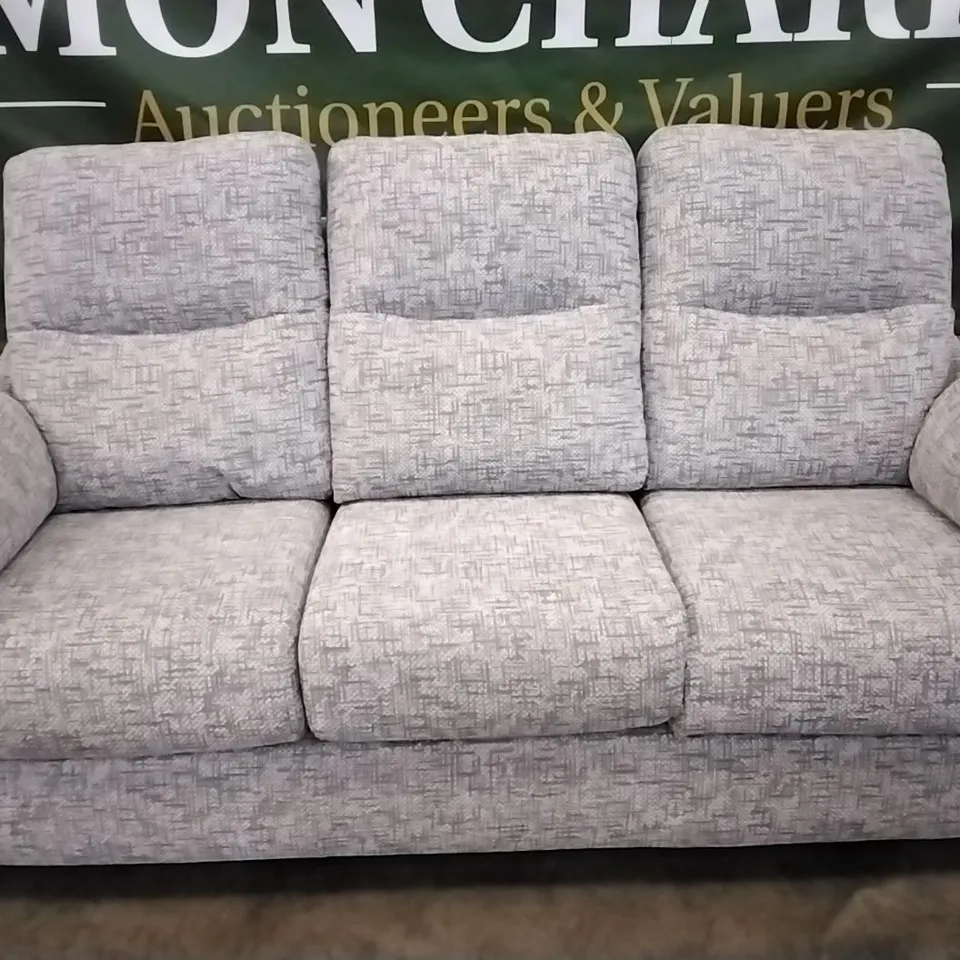QUALITY BRITISH DESIGNED & MANUFACTURED G PLAN SPENCER 3 SEATER SOFA REMCO LIGHT GREY FABRIC