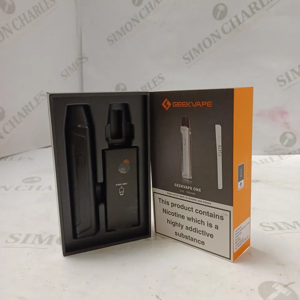 BOXED GEEK VAPE GEEKVAPE ONE - BLACK. 