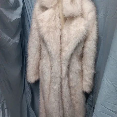 EGO WHITE FAUX FUR COAT, UK 6 (EU 34, US 2) β BRAND LABELLED