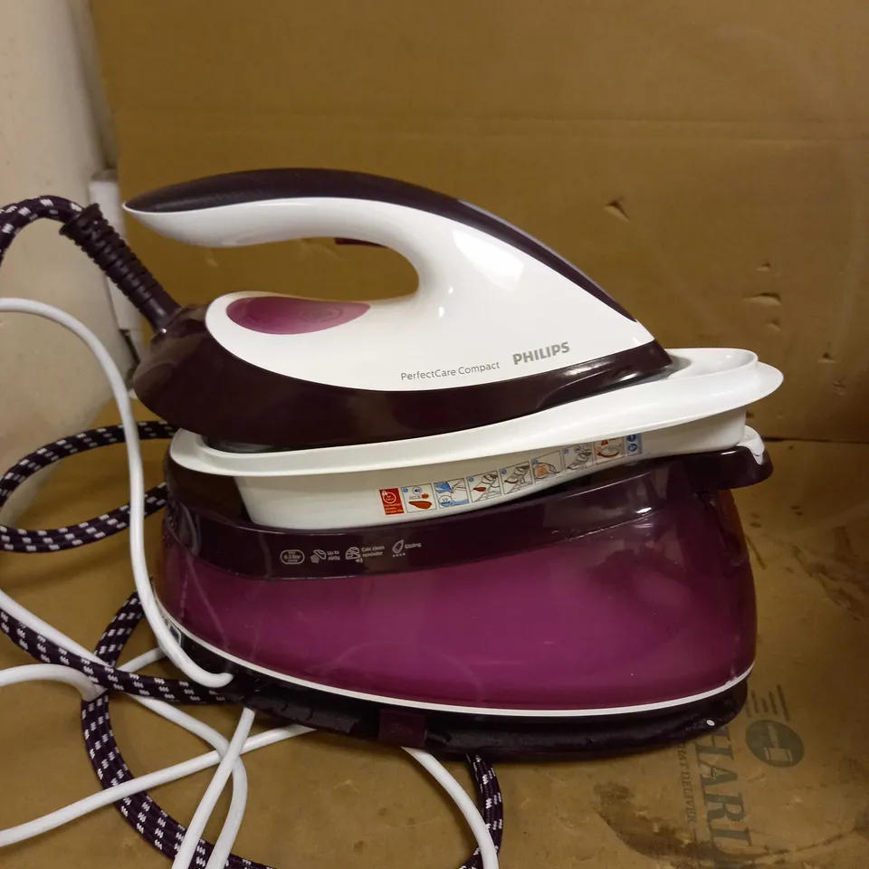 PHILIPS PERFECTCARE COMPACT STEAM GENERATOR IRON