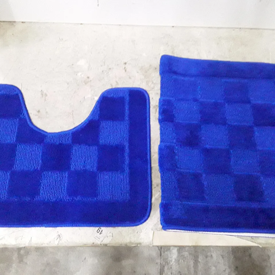 BAGGED 2 PIECE SQUARE BATH MAT SET