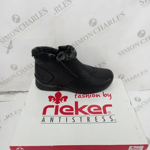 RIEKER FUR CUFF BOOT BLACK SIZE 4 - BOXED 