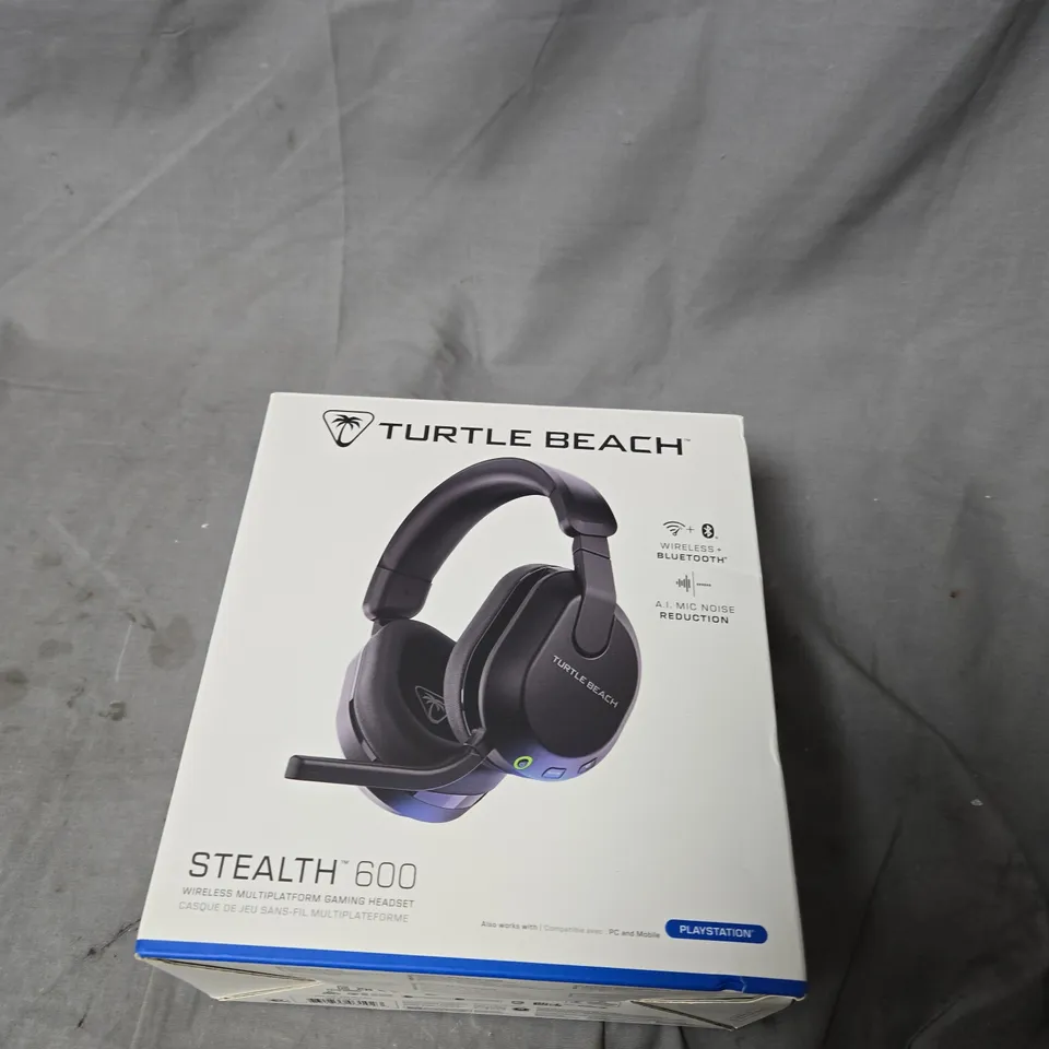 TURTLE BEACH STEALTH 600 WIRELESS GAMING HEADSET – BOXED (PLAYSTATION)