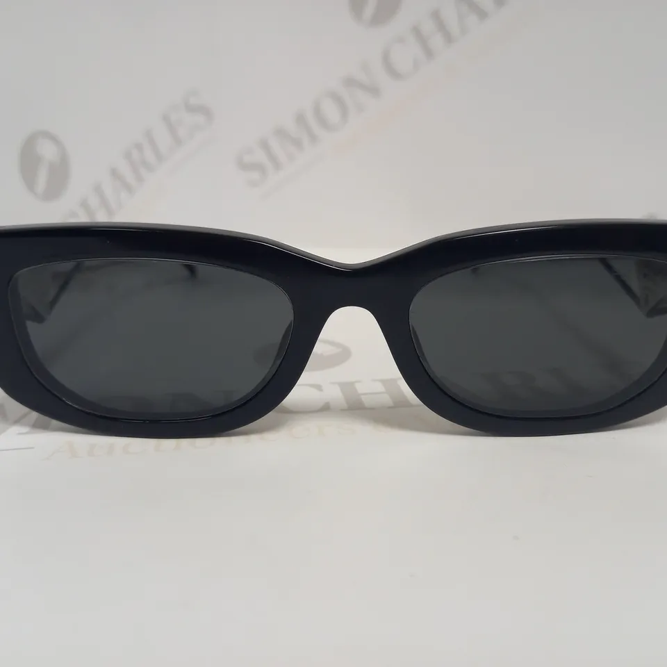 PRADA PR14YS RECTANGLE SUNGLASSES RRP £334
