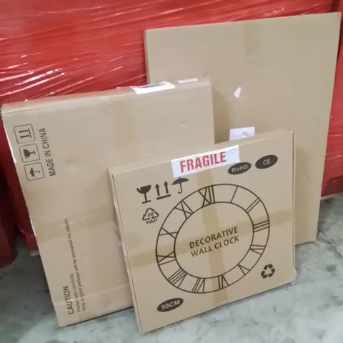 PALLET OF ASSORTED HOUSEHOLD GOODS AND PRODUCTS TO INCLUDE;WALL CLOCK,PICTURE FRAME,PET GATE