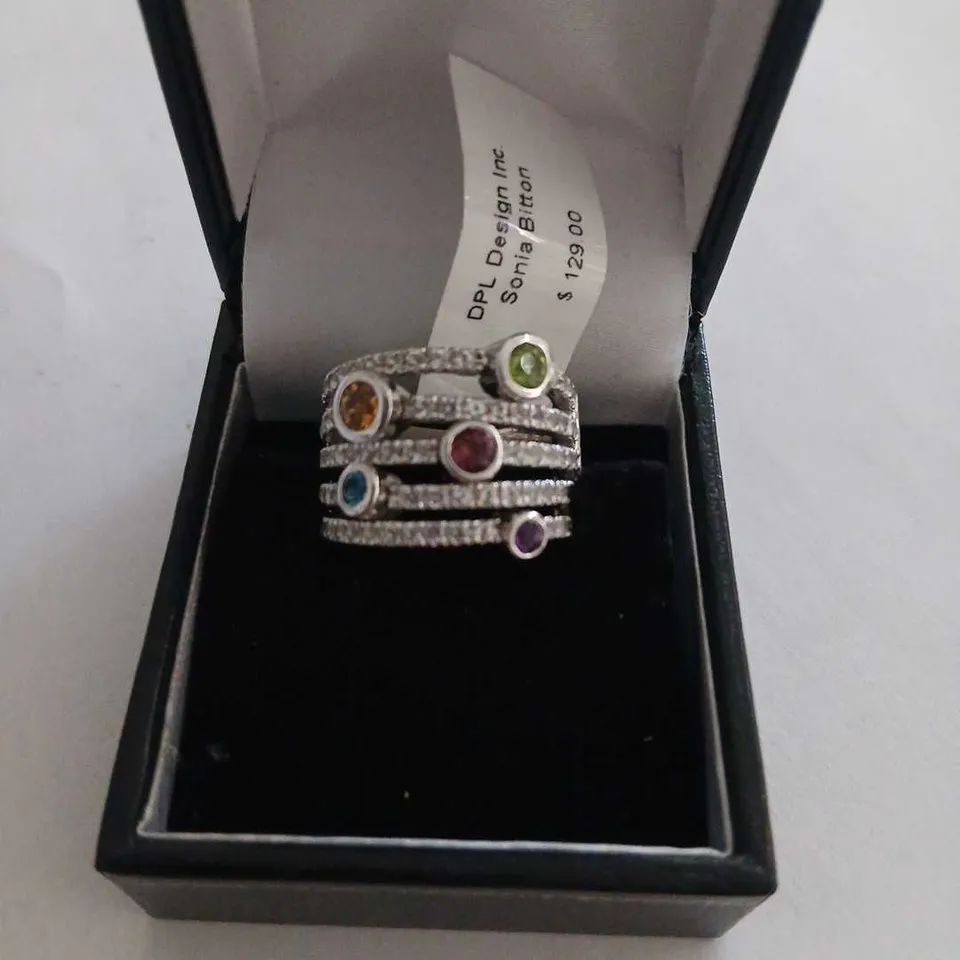 TEN ASSORTED STERLING SILVER RINGS