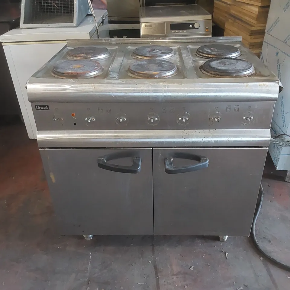 LINCAT SILVERLINK ESLR9C 6-PLATE ELECTRIC OVEN 