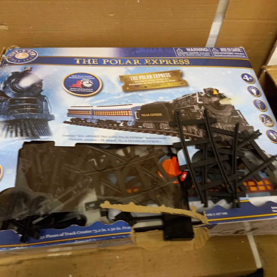 THE POLAR EXPRESS REMOTE CONTROL TRAIN SET RRP £159.99