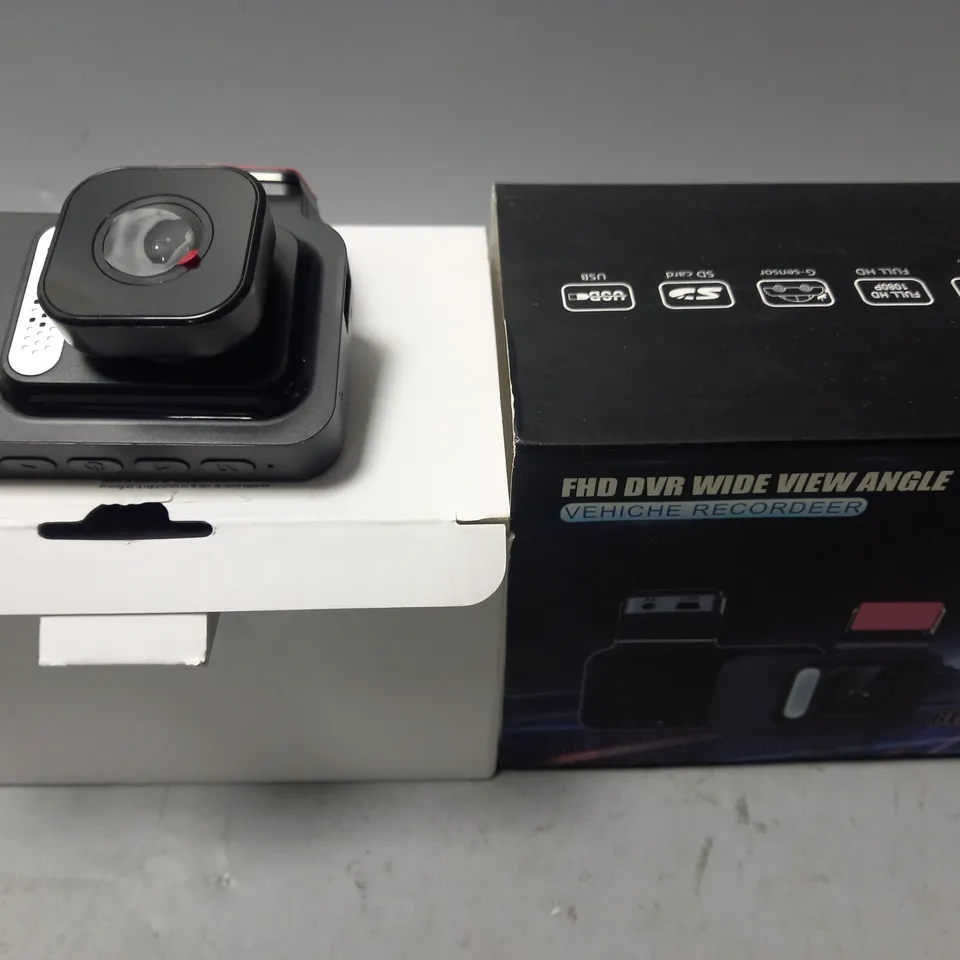 FHD DVR WIDE ANGLE VIEW DASHCAM 