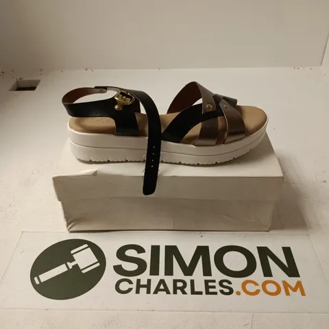 BOXED PAIR OF OBSEL STRAPPY SANDALS IN BACK/WHITE - SIZE 39