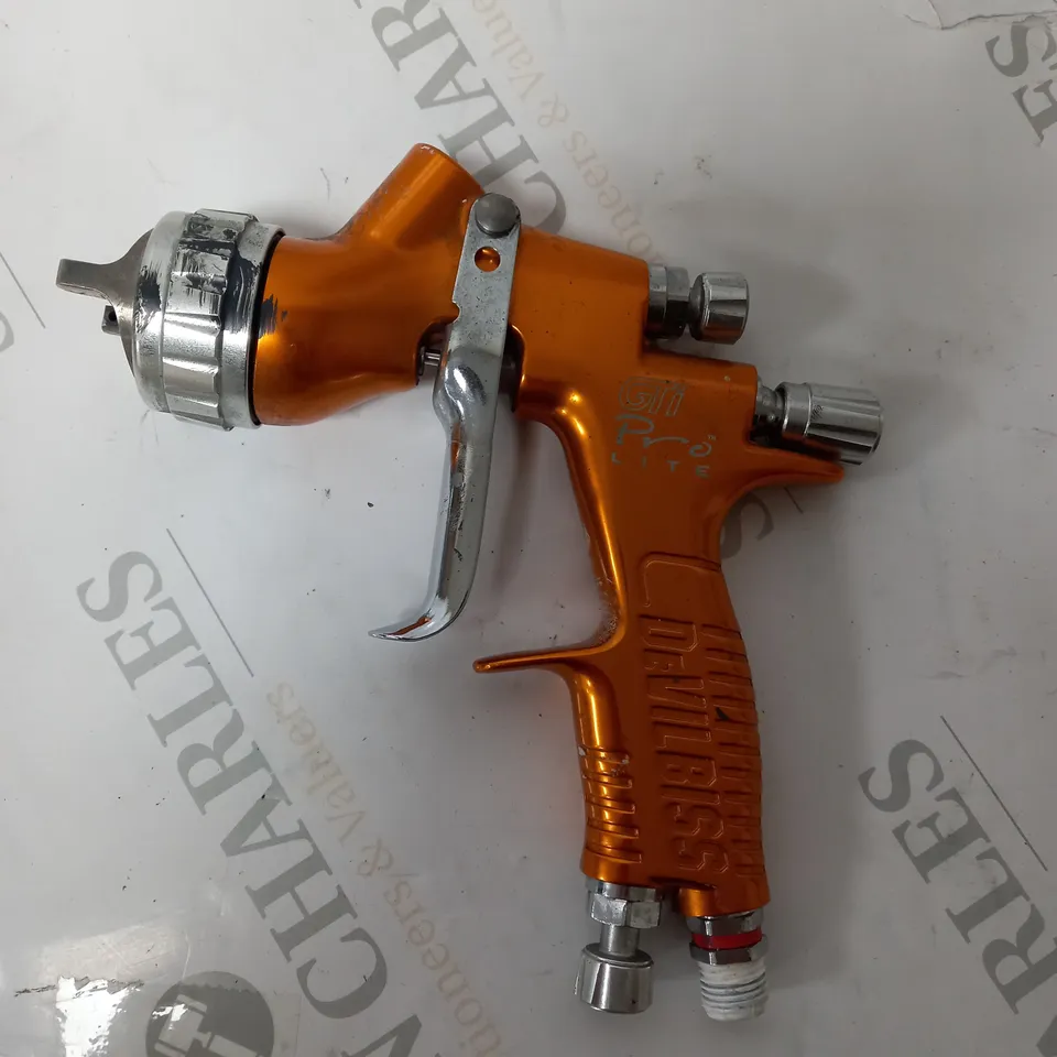 DeVilbiss GTi Pro Lite Spray Gun, Gravity Feed
