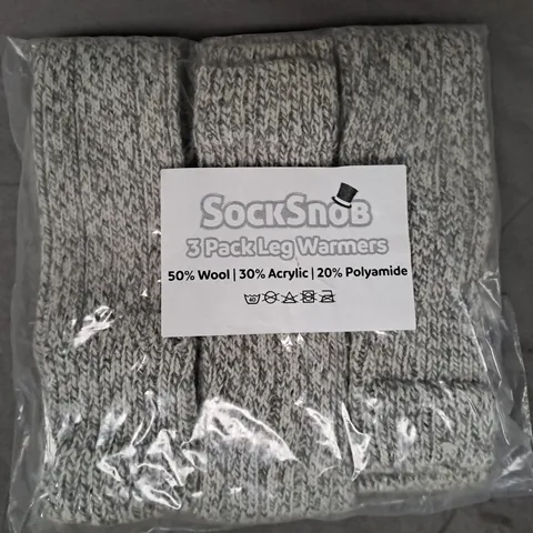 BOX OF APPROXIMATELY 10 ASSORTED SOCK SNOB 3-PACK LEG WARMERS IN GREY - COLLECTION ONLY