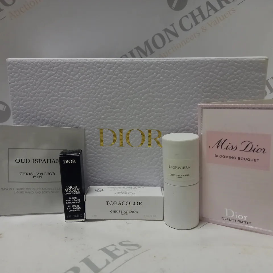 BOX OF 2 DIOR MINI BEUATY SETS 