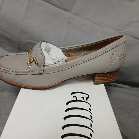 CAPOLLINI CLARA C676 ASH LEATHER LOAFERS – GREY, UK 5 (EU 38)
