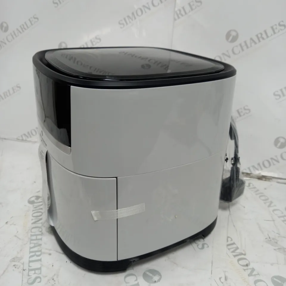 BOXED COOKS ESSENTIALS AIR FRYER IN GREY