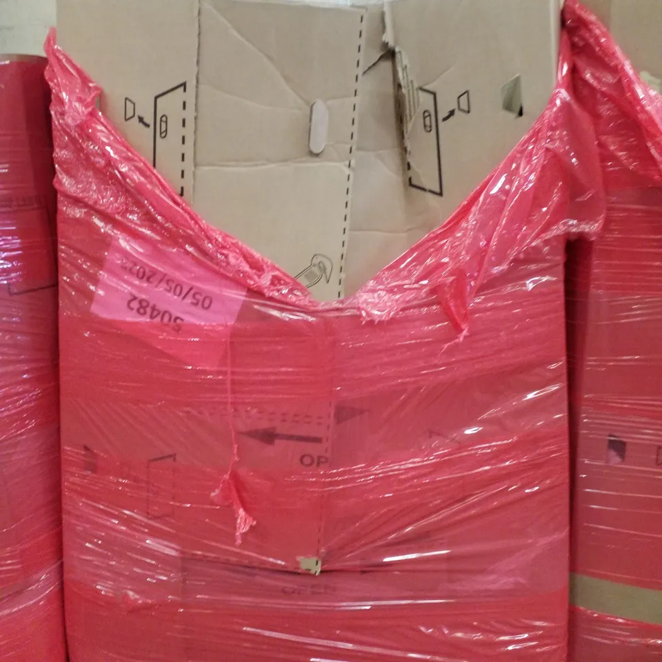 PALLET CONTAINING ASSORTED PRODUCTS INCLUDING OVER SINK DISH RACK, HEATED THROW, PREMIUM KING AIR BED, YOGA MAT & ASSORTED STEP LADDERS